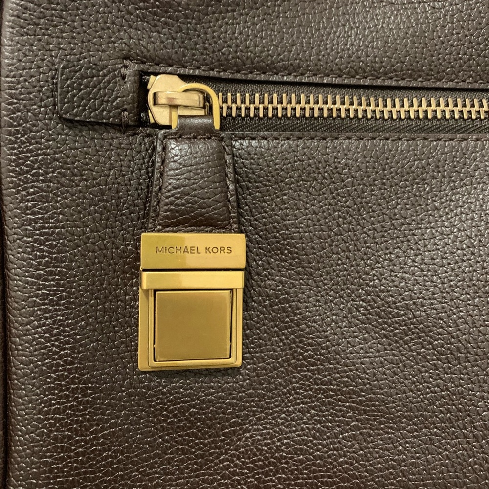 Authentic USED Bags - Picture 5 of 7